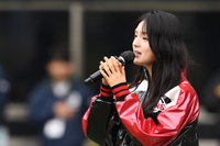 [포토]규빈, 이번엔 애국가를!