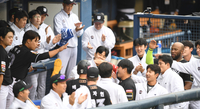 [포토] 배정대 ‘출발 좋아’