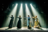 [표권향의 판타지아] 흑화된 4女 전사, 뮤지컬 ‘리지’…‘도끼봉’ 날려버린 사연