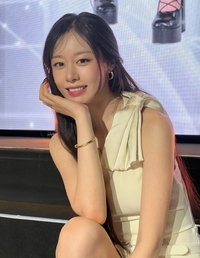 이혼 발표 이틀만 팬미팅 나선 지연, 환한 미소로 전한 근황