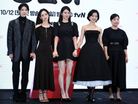 [포토] ‘정년이’ 주역들, 손 꼬옥 잡고