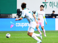 [포토]어시스트하는 임영웅