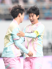 [포토]임영웅, 골이다!