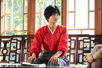 김태리, tvN 새 토일드라마 ‘정년이’ 궁금증을 유발하는 스틸 공개