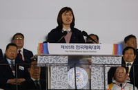 “선수들 꼭 만나고 싶었다” 장미란 제2차관, 전국체전 찾아 선수들 격려