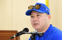 [포토]인터뷰 하는 삼성 박진만 감독