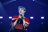 강다니엘, 1년 3개월만 단독 콘서트서 120분 올 밴드 라이브