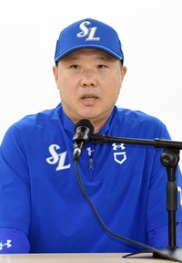 [포토]PO 2차전 각오 밝히는 삼성 박진만 감독