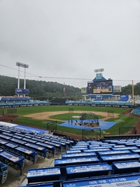 ‘PS 누적 20만 돌파’ 삼성-LG 2차전, 표 일찌감치 다 팔렸다…가을야구 14G 연속 매진 [PO2]