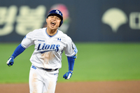 “그분과 결혼합니다” 김우빈, 담백한 손편지로 결혼 발표