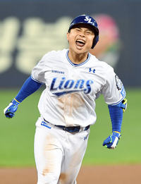 3안타 윤정빈 잘 뺐네, 유일 왕조 경험자 김헌곤 연타석 홈런 ‘가을 인생 경기’ [PO2]