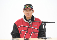 [포토]플레이오프 2차전 각오 밝히는 LG 염경엽 감독