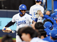 ‘친애하는 X’ 김도훈, ‘겉바속촉’ 홀릭 주의보…광고계 인기남 등극