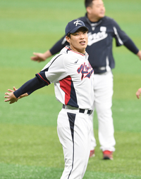 “유니폼 받자마자 거울 셀카” 최고 시즌 막바지, 캡틴 코리아 된 송성문 [SS고척in]