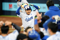 [포토]홈런 삼성 김헌곤, 하트 세리머니