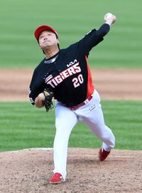 [포토]KIA 이준영의 역투