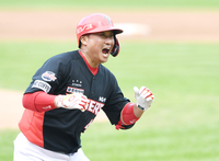 ‘태군마마 미쳤다’ KS 역대 5호 ‘그랜드슬램’…7년전 이범호가 만루포 쏘고 우승했다 [KS4]