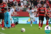 ‘주민규 부활포’ 울산, 포항 2-0 완파…3연패 향해 진격! ‘강원전 이기면 자력 우승’ [SS현장리뷰]