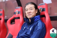 ‘강원 잡으면 3연패’ 울산 김판곤 “끝내려는 마음보다 모든 경기 승리 목표로” [현장 일문일답]