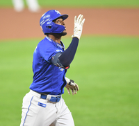 ‘이대로 끝낼 수 없다’ 디아즈-김영웅, 1회부터 ‘백투백 홈런’ 쾅쾅!…한국시리즈 통산 10호 [KS5]