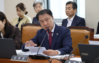 정년 후 계약직 등 ‘재고용 제도’ 운용하는 사업장 36%... 역대 최고