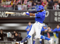 [포토]삼성 디아즈, KIA 양현종 상대 연타석 홈런