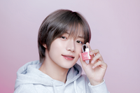 코랄헤이즈, 투바투 범규 한일 동시 모델 발탁