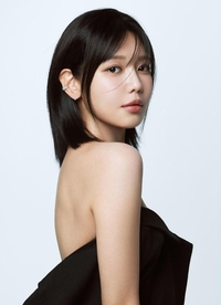 소녀시대 수영, 日 활동 중 외조모상 비보 “천국에서 만나”