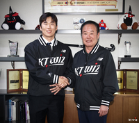 [공식] ‘두산 떠났다’ 허경민, KT와 4년 총액 40억 FA 계약…“정말 힘든 결정”