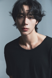 [공식] 신인 배우 차정우, 저스트엔터테인먼트와 전속 계약 체결…드라마 ‘비밀사이’ 주연 발탁