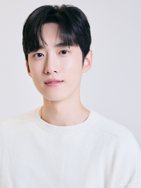 [공식] 정지환, 데뷔부터 함께한 키이스트와 재계약…“잠재력 무한한 성장형 배우”