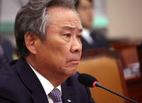 문체부에 ‘직무정지’ 통보받은 이기흥 체육회장, 3선 도전 승인 여부에 영향은?