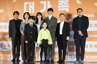 이승기, 머리까지 밀고 본업 복귀…호감 이미지 회복할까[SS현장]