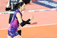 흥국생명 ‘전승’ 이끈 김연경, 1라운드 MVP…남자부는 현대캐피탈 허수봉