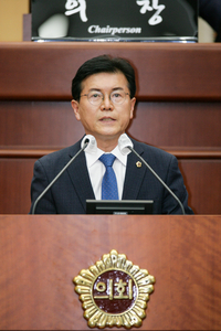 전북자치도의회 박용근 의원, 도립미술관장의 반복적 갑질 및 전북미술 비하발언 사실 폭로...도립미술관장 사퇴 촉구