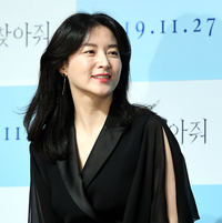 이영애, ‘김건희와 친분’ 주장 유튜버와 화해 거부