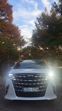 [배우근의 생활형시승기]토요타 미니밴 알파드, 1등석을 경험했다