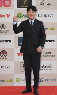 [포토] 김민재 ‘웃어도 카리스마’