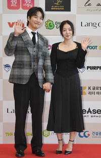 [포토] 김기리-문지인 부부 ‘손 꼬옥 잡고’