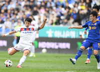 [포토] 동점골 넣는 수원FC 정승원