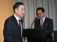 [포토] 기자회견장 들어오는 허정무 전 이사장