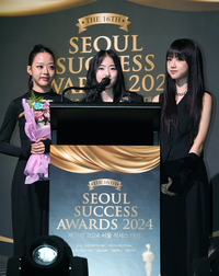 [포토]수상 소감 밝히는 비비업