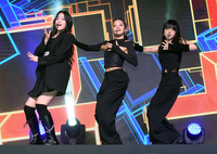 [포토]비비업의 자축 무대