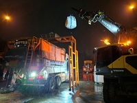 성남시, 첫 눈 안전한 출근길 밤샘 제설작업 ‘만전’