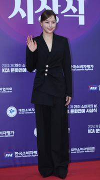 [포토] 이하늬 ‘단아한 블랙 패션’