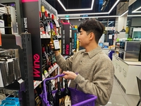 “마카오 항공권도 반값!”…CU, 연말 대규모 할인 기획전