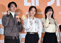 [포토]이승기-김성령-강한나, ‘대가족’ 파이팅!