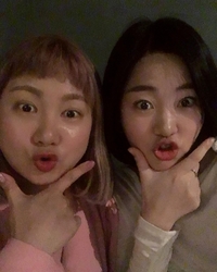 박나래, 두 달 늦게 접한 비보…“소중한 동생 하늘나라로 떠나”[전문]