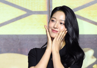 [포토]미모 뽐내는 설현