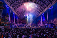 롯데월드, ‘2024 연말 카운트다운’ 행사 진행